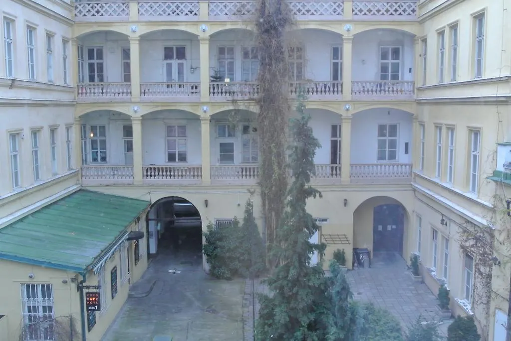 Domo Apartments Prague